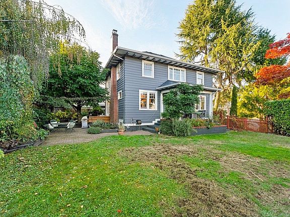 5th image of 5558 Laurel St