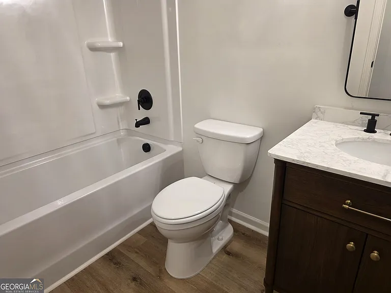 205 Whitehall Ave — Photo 16