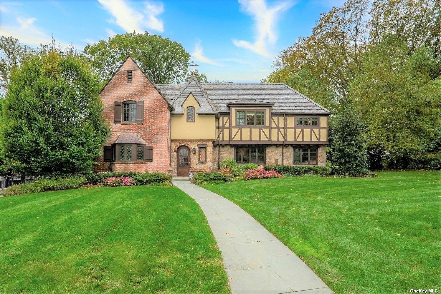 75 Abbey Road, Manhasset, NY 11030 Zillow