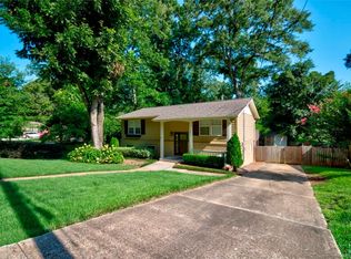 1031 E Magnolia Ave, Auburn, AL 36830