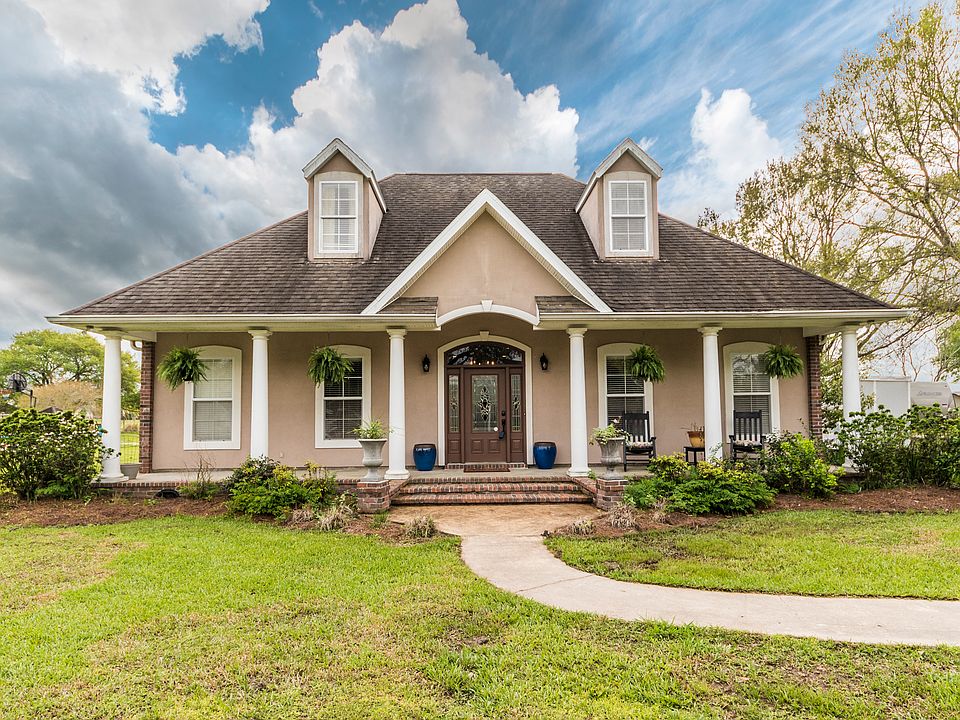1st image of 117 Countryview Dr