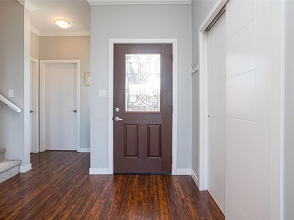 5th image of 614 Cornerstone Close