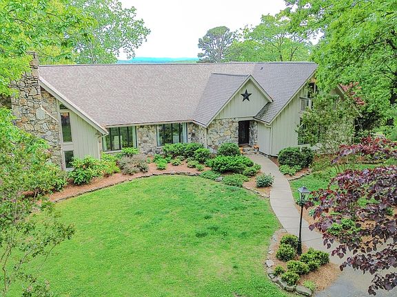 2nd image of 2802 Kell Rd