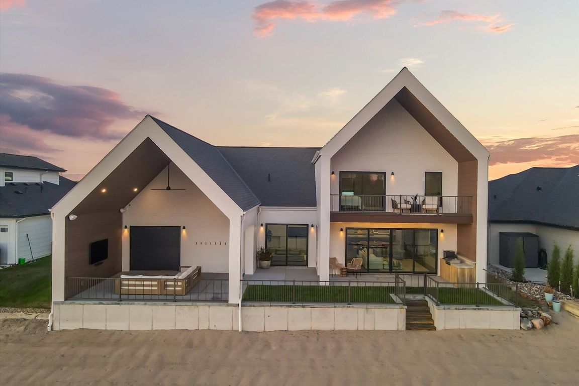 next background image