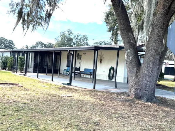 1023 Dogwood Cir, Wildwood, FL 34785