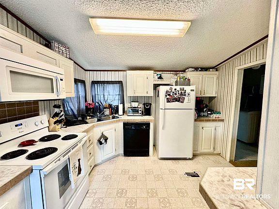 4th image of 23800 Cumberland Rd
