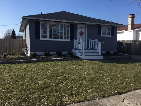 20 Dean Rd, Depew, NY 14043