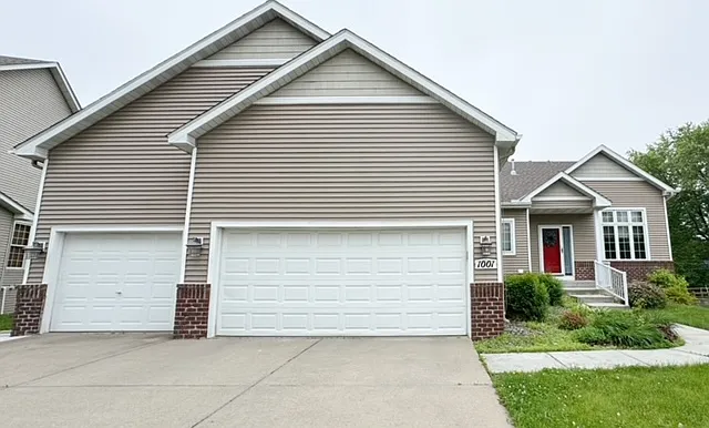 Juniper Ave, Northfield — Photo 1