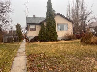 306 N 4th Ave, Warner, AB T0K2L0