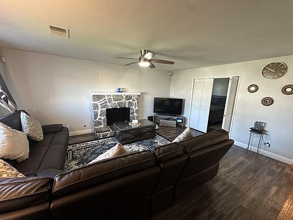 4th image of 2160 Georgia Way