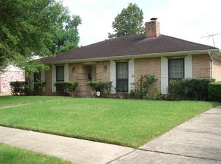 8811 Sharpview Dr, Houston, TX 77036