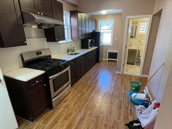3rd image of 232 Otis Ave #1