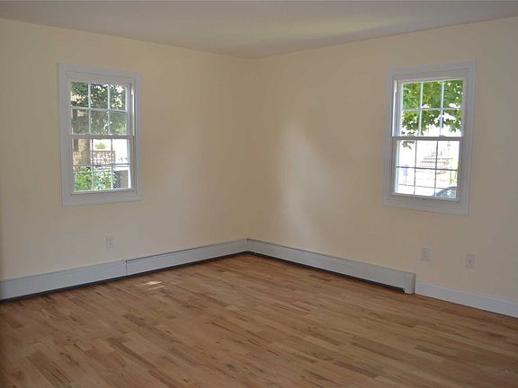 4th image of 15338 120th Ave