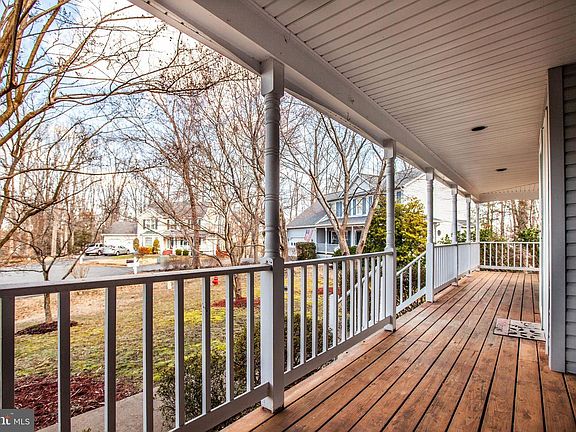 3rd image of 10102 Weston Ct