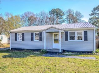 16007 Edgewood Dr, Chester, VA 23831