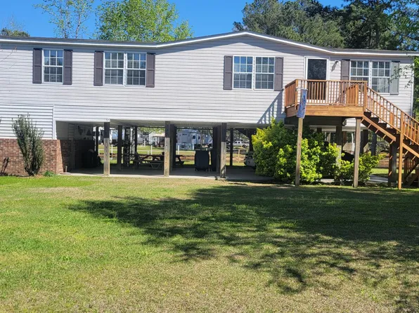 289 Bay Shore Drive, Chocowinity, NC 27817