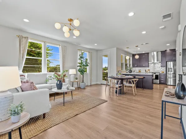 37502 Zephyr Ter, Fremont, CA 94536