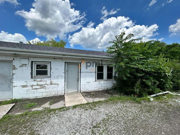 5030 W Ridge Rd House 2