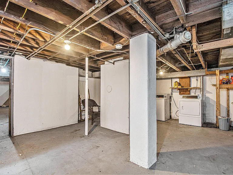 148 College Ave NE #3 — Photo 27