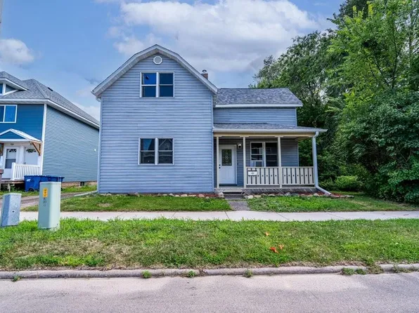 208 W Messenger Street, Rice Lake, WI 54868