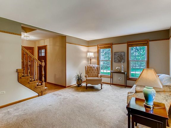 5th image of 5N005 Birchdale Ct