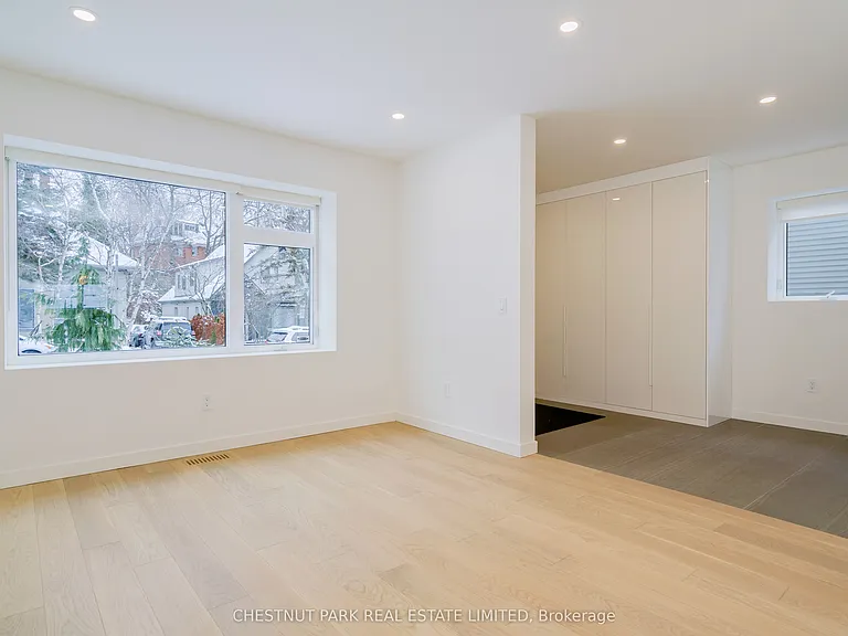 116 Boulton Dr — Photo 6