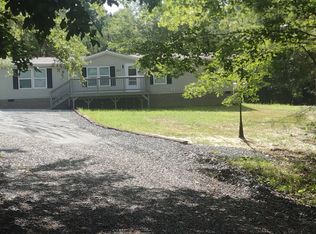 321 Horseshoe Falls Rd, Enoree, SC 29335