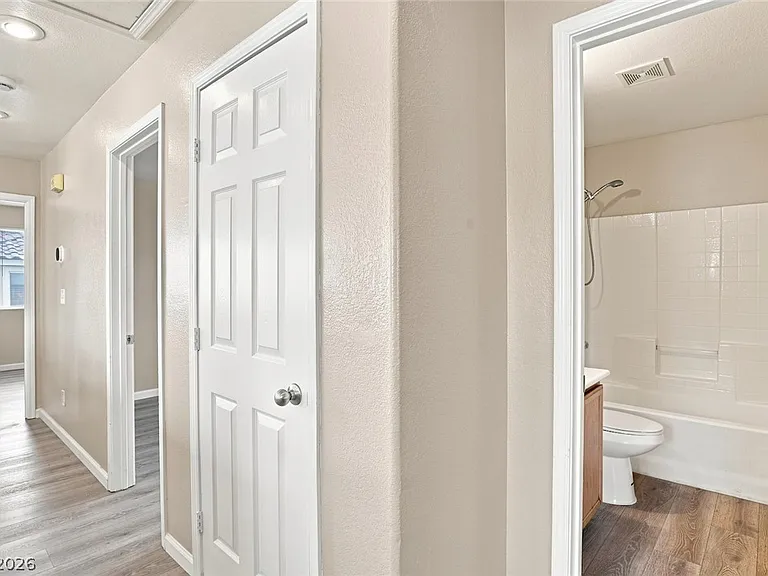 1915 Sundown Canyon Dr — Photo 23