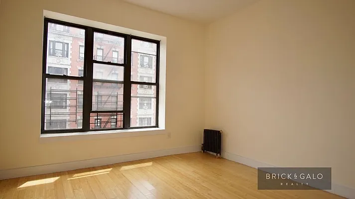 Rented by BRICK & GALO REALTY CORP | media 14