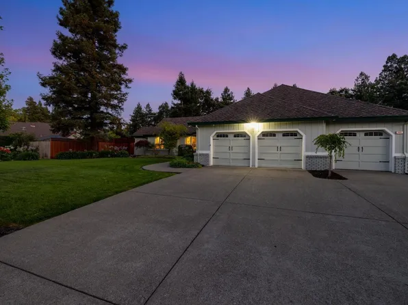 448 Halter Court, Santa Rosa, CA 95401