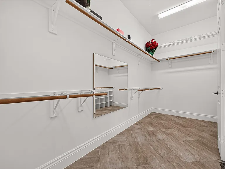 5303 Fenwick Way Ct — Photo 35
