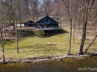 4948 Russell Rd, Newaygo, MI 49337
