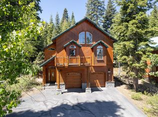13711 Copenhagen Dr, Truckee, CA 96161