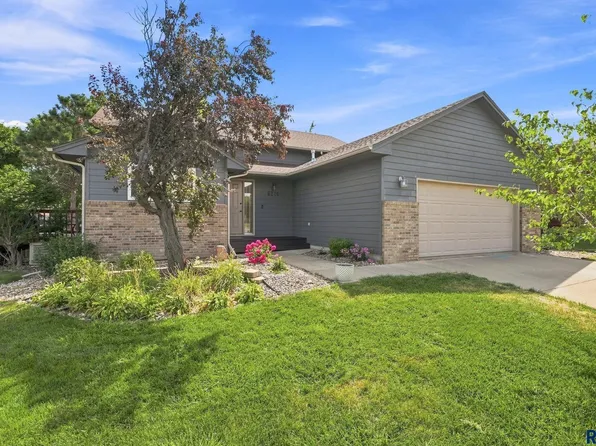 6216 S Mogen Ave, Sioux Falls, SD 57108