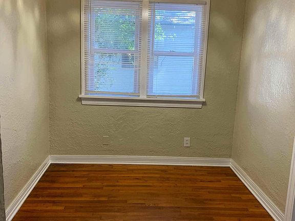 5th image of 3636 3rd Ave N