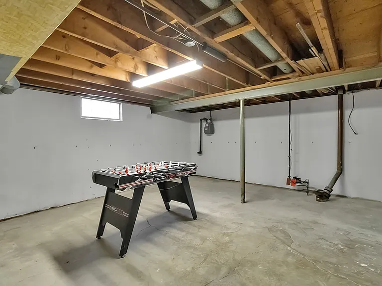 67 Crandon Blvd — Photo 22