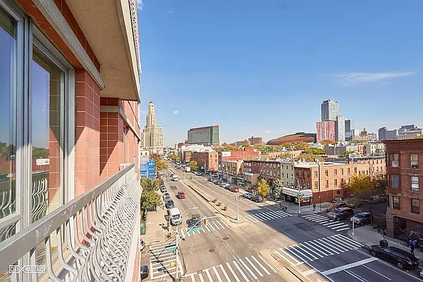 Rented by Citi Habitats | media 41