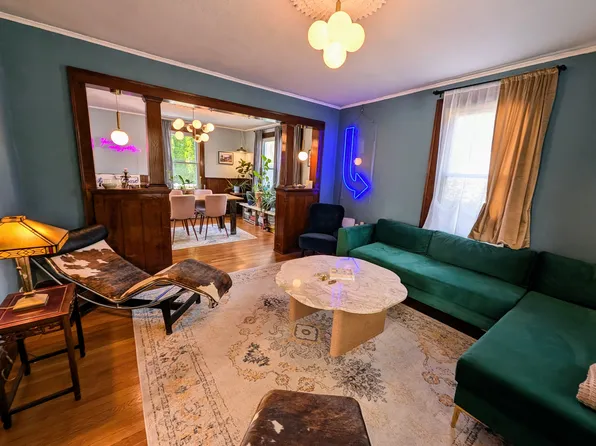 1009 State Rd, North Adams, MA 01247