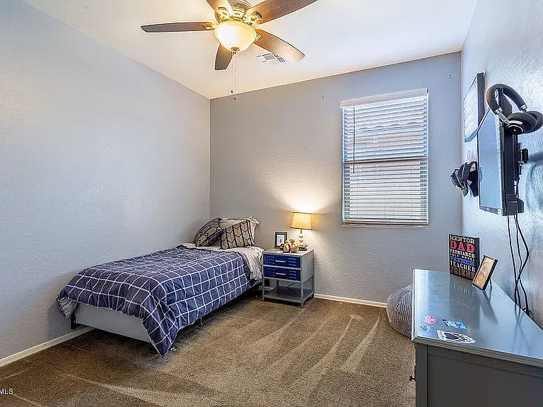 40849 W Patricia Ln — Photo 14
