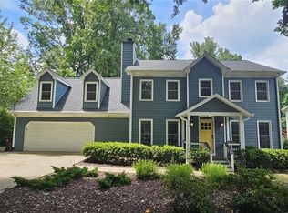 290 Oakmere Dr, Alpharetta, GA 30009