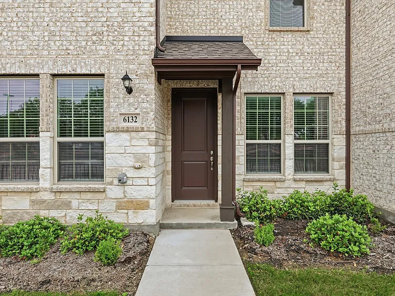 6132 Bursey Rd — Photo 4