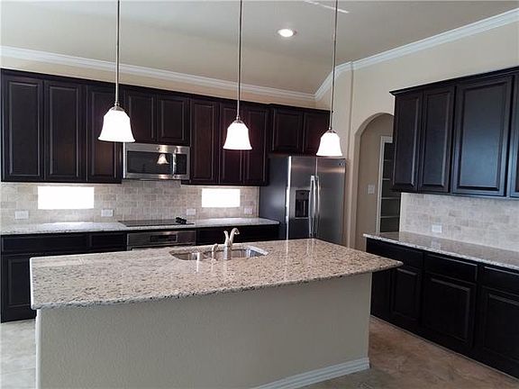 4th image of 16604 Dry Creek Blvd