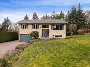 6323 Woodgrove Way, North Cowichan, BC V9L 5R4