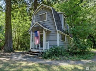 5618 NE Arrowhead Pl, Poulsbo, WA 98370