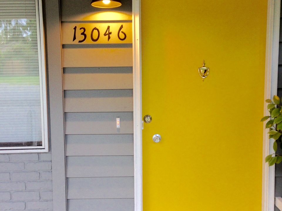 1st image of 13046 NE 88th St