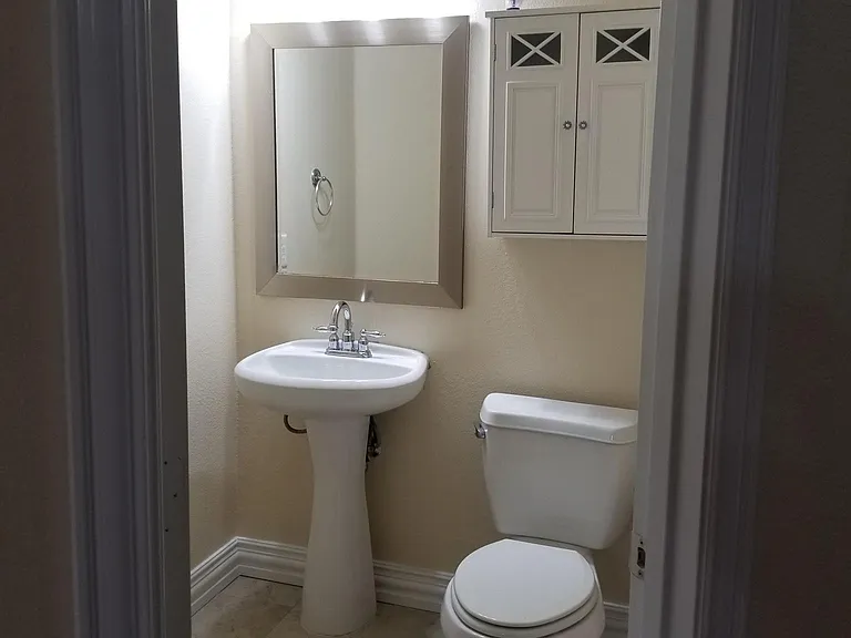 4000 Rome Ct — Photo 6
