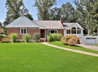 53 Abingdon Ln, Scarsdale, NY 10583