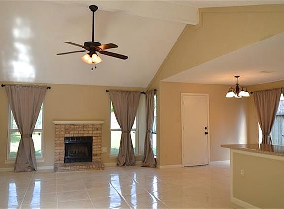 3rd image of 7607 Tierra Verde Dr