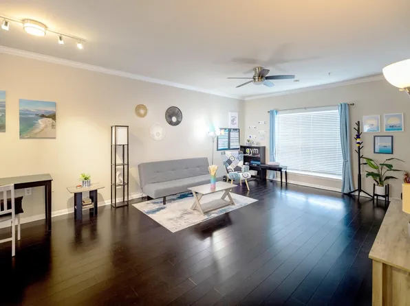 9200 Westheimer Rd APT 1005, Houston, TX 77063