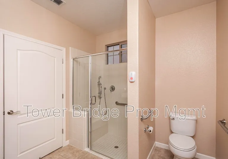 1457 Marseille Ln — Photo 21